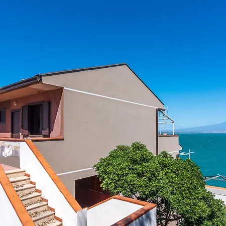 La Terrazza Sul Mare Agnone Bagni